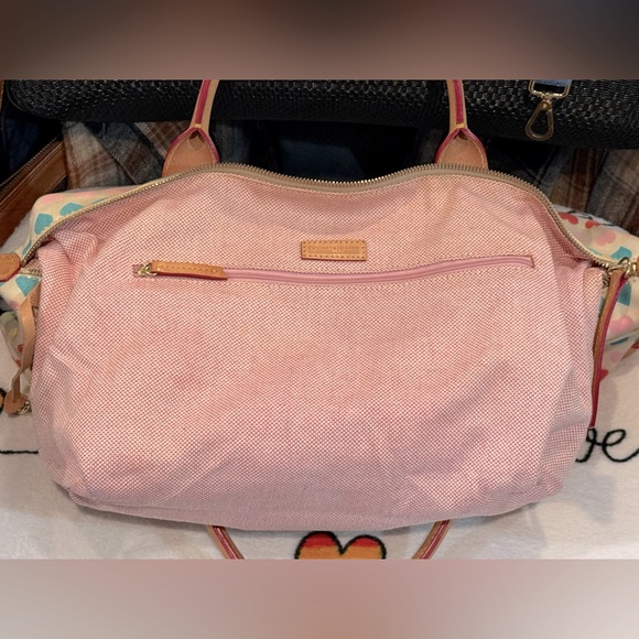 Dooney & Burke Y2K rainbow heart collection 100% cotton with weather shield - Picture 13 of 16